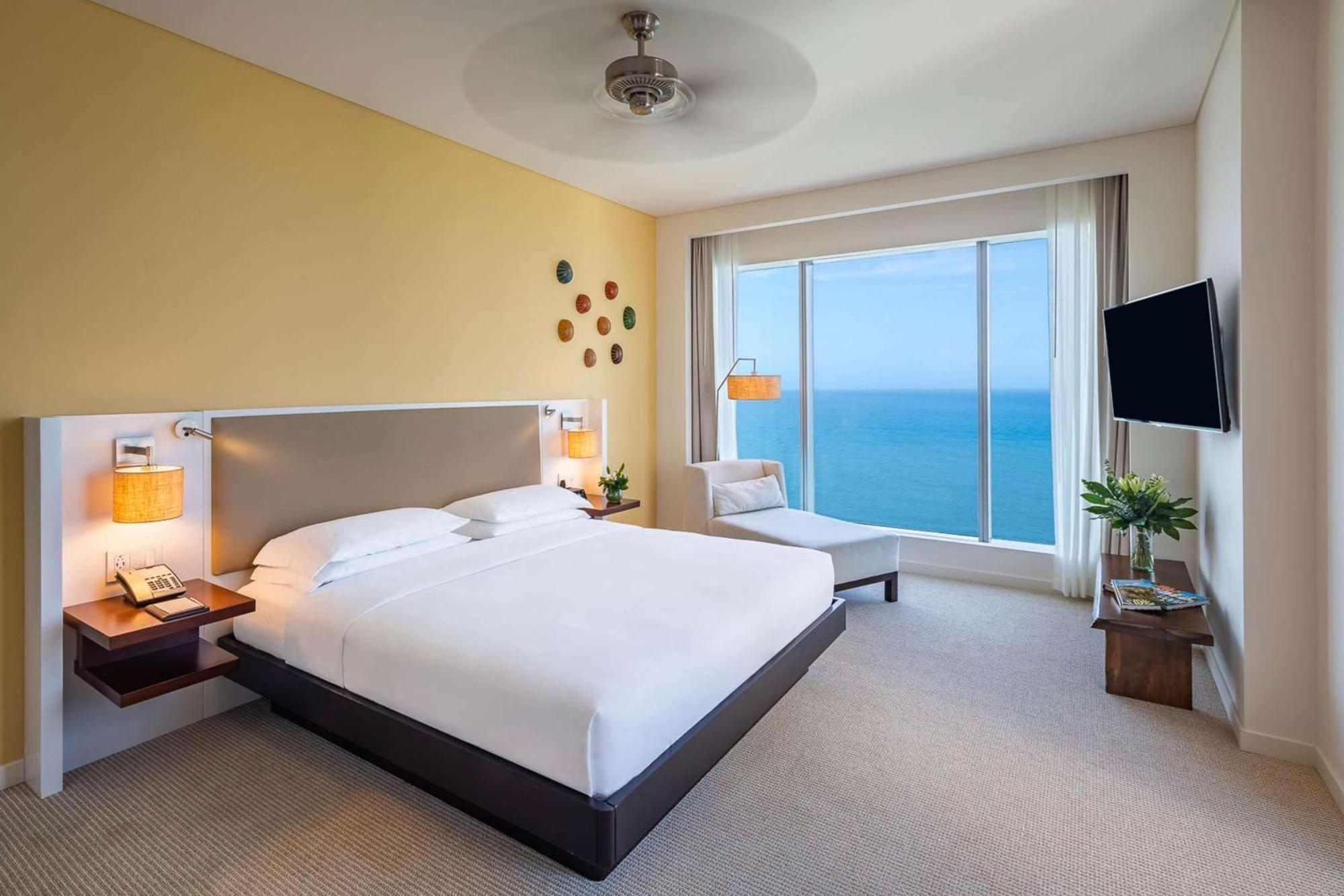 Hotel Hyatt Regency Cartagena Esterno foto A bedroom at the Atlantis Paradise Island