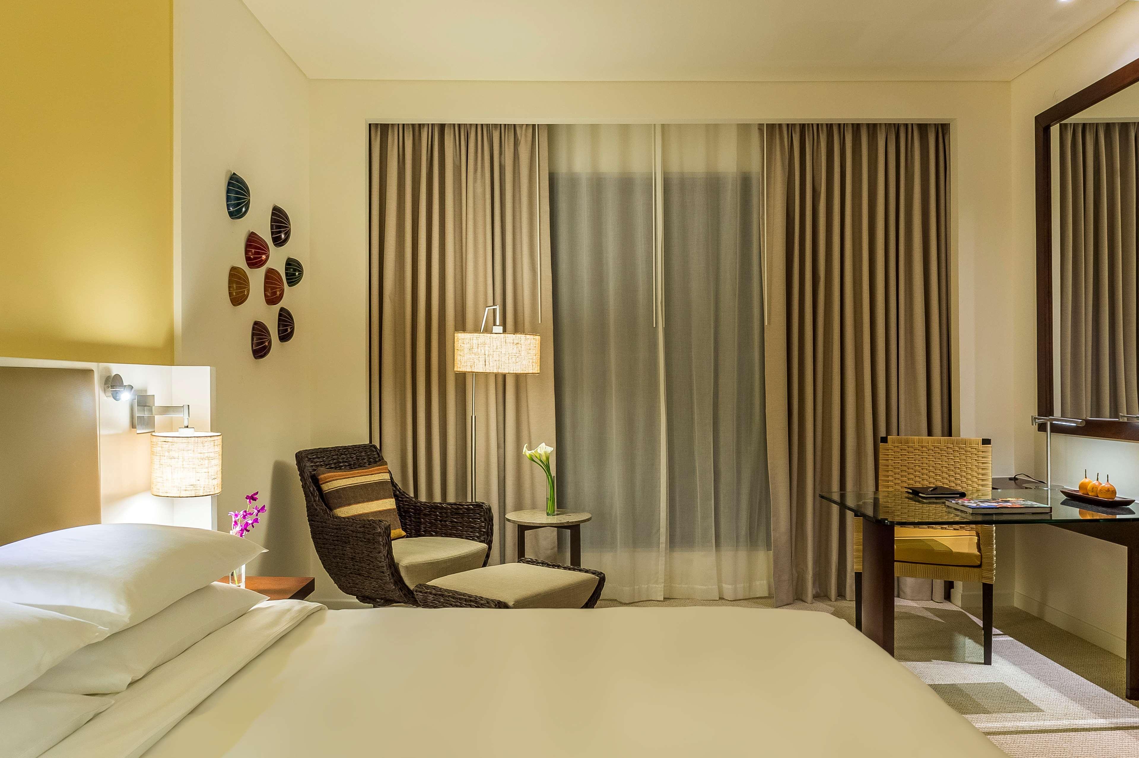 Hotel Hyatt Regency Cartagena Esterno foto A room at the Park, Hyderabad