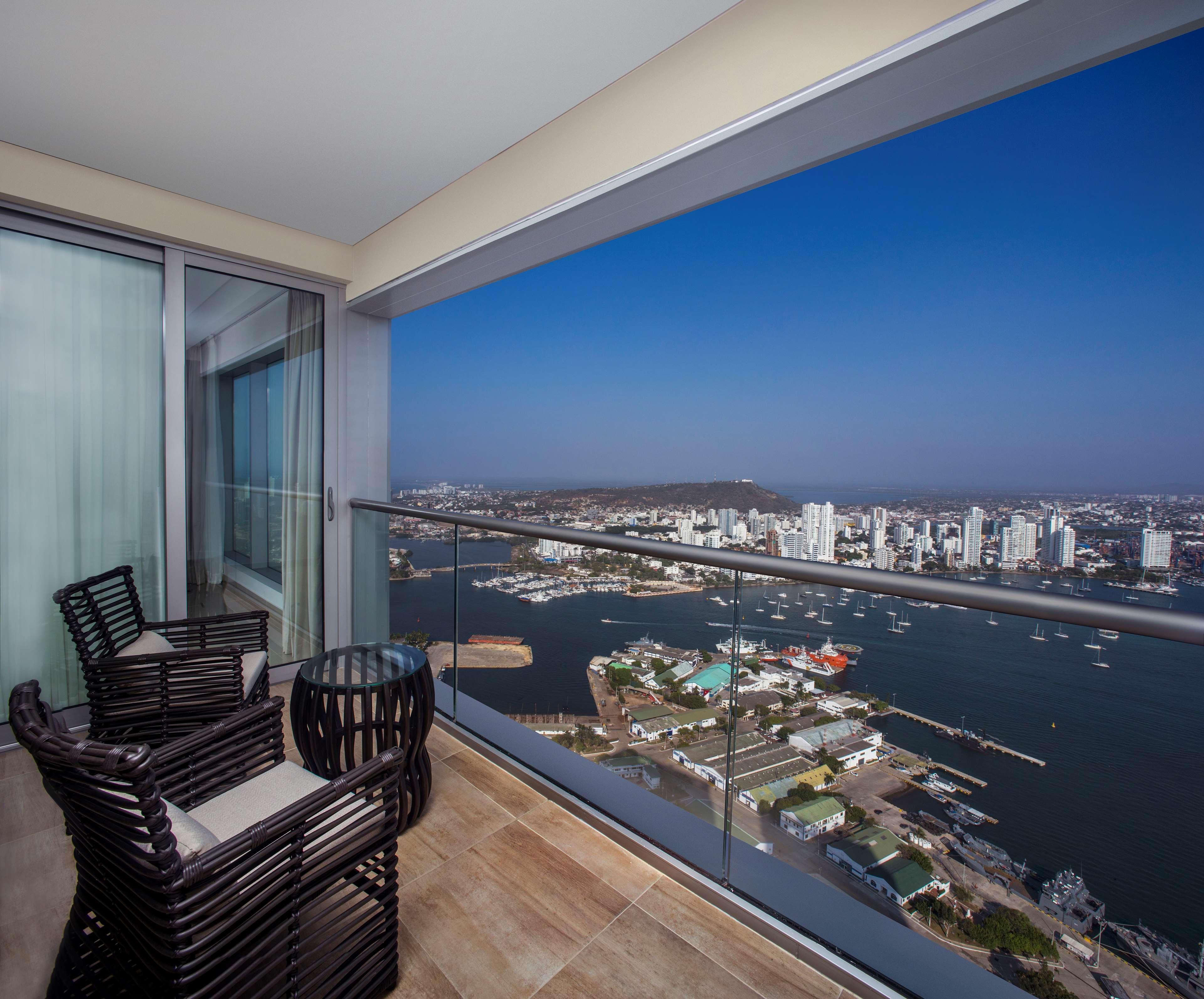 Hotel Hyatt Regency Cartagena Esterno foto View from a penthouse at the Park Hyatt