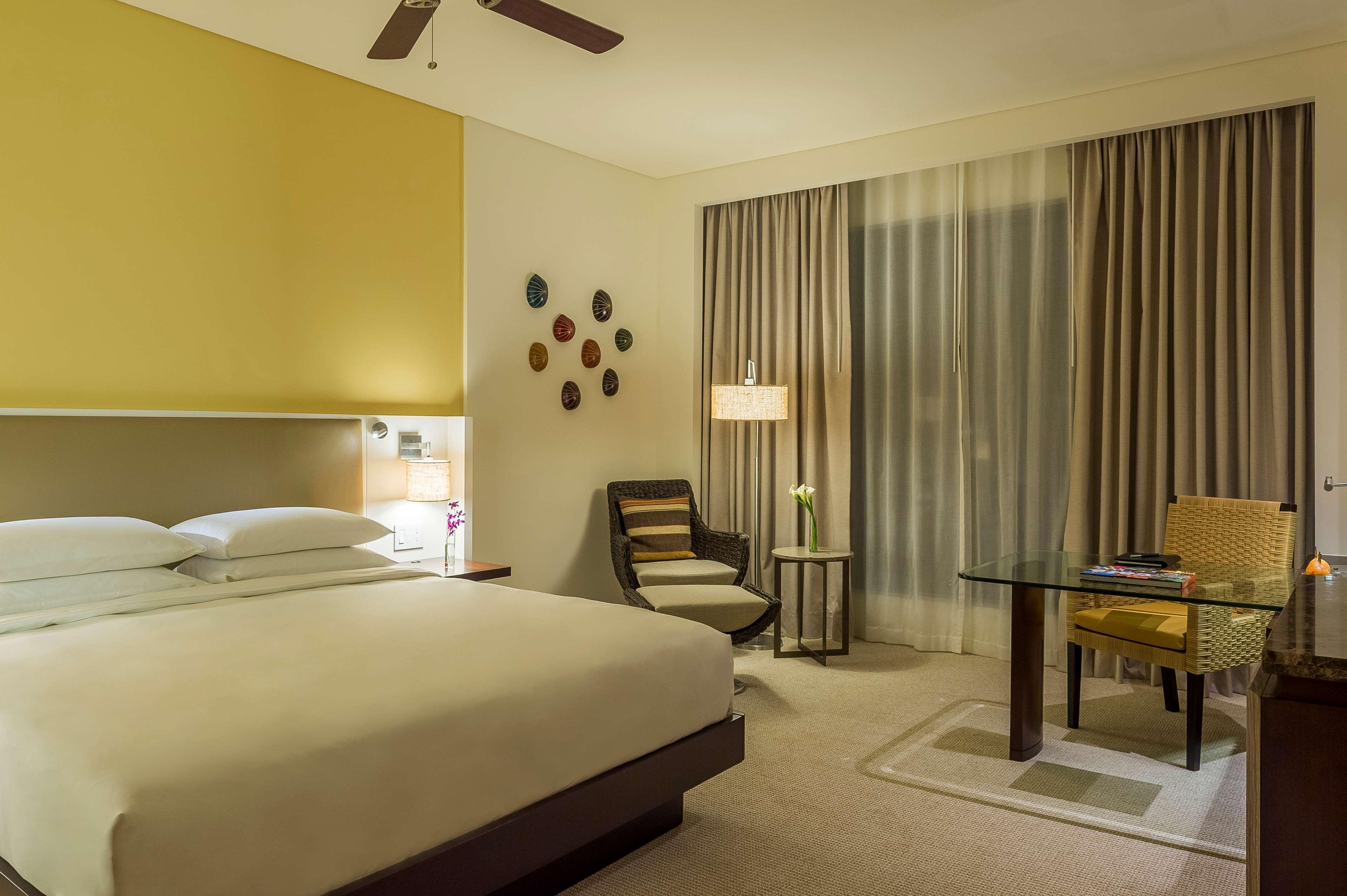 Hotel Hyatt Regency Cartagena Esterno foto A guest room at the hotel