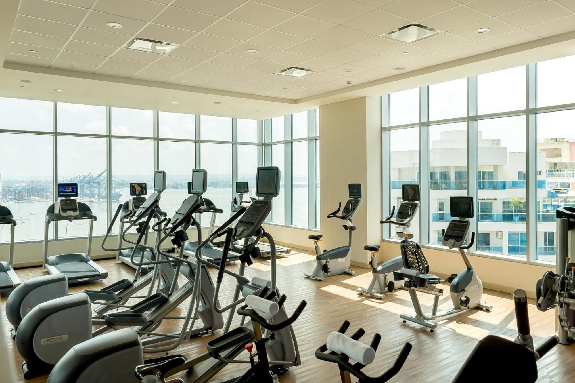Hotel Hyatt Regency Cartagena Esterno foto The gym at the hotel